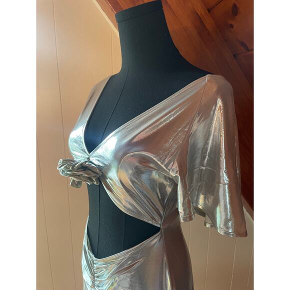 WeWoreWhat Asymmetrical Cutout Dress Liquid Silver NWT Sz M - Picture 8 of 10